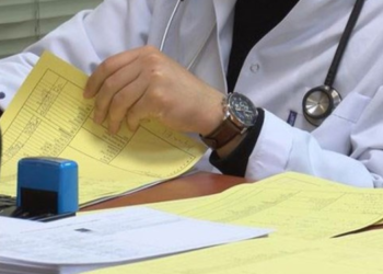 Aile hekimlerine teşvik ödemesi kararı Resmi Gazete’de