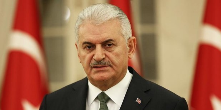 Binali Yıldırım’ın aracı kaza yaptı! Son durumu Bakan Koca bildirdi…