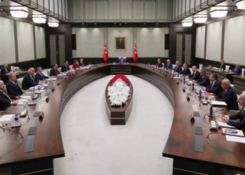 Kabine yoğun gündemle toplanıyor