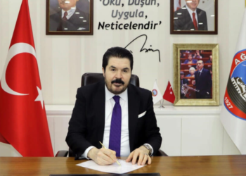 Ağrı Belediye Başkanı Sayan hastaneye kaldırıldı