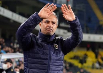 Fenerbahçe’nin yeni kaptanı belli oldu!