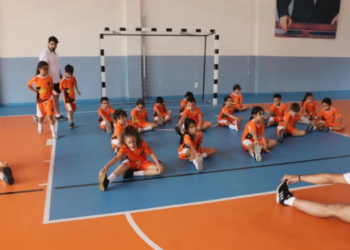 KARTAL’DA ÇOCUKLAR VE GENÇLER İÇİN SPOR DOLU BİR YAZ