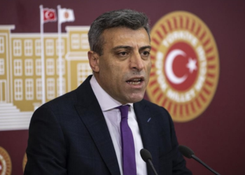 Yenilik Partisi Seçime Girmeyecek!