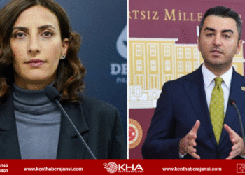 DEVA Partisi’nde çifte istifa