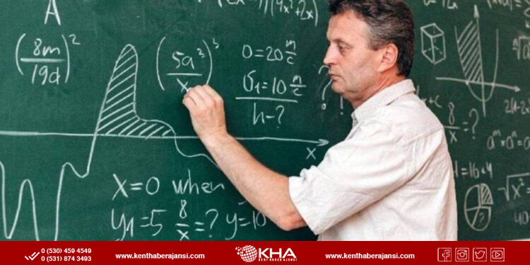 ÖĞRETMENLİK MESLEK KANUNU YÜRÜRLÜĞE GİRDİ