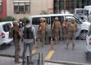 Şişli’de rehin alınan kız kurtarıldı