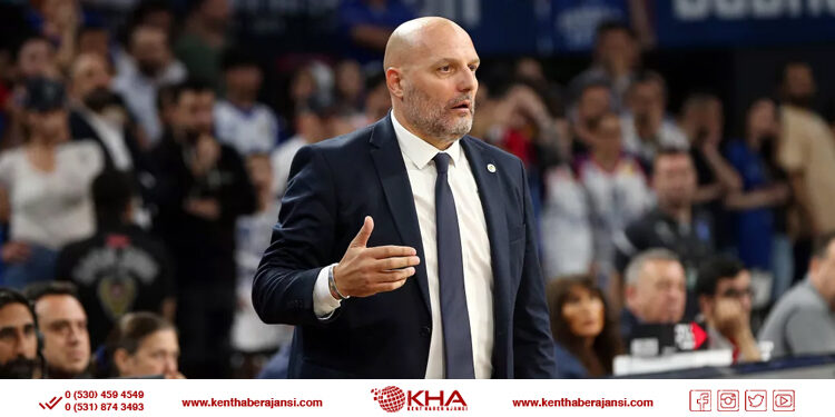 Fenerbahçe Aleksandar Djordjevic’e veda etti