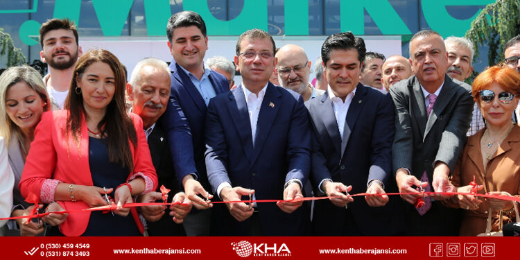Bahçe Market ve Esatpaşa Spor Tesisi hizmete açıldı
