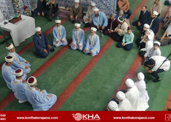 Dar’ül Erkam Medresesi’nde 7 Öğrenci İcazetlerini Aldı