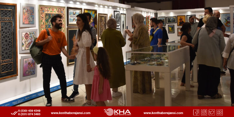 Pendik Sanat Akademisi Yıl Sonu Sergilerine Sanatseverlerden Yoğun İlgi