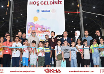 Tuzla’da Türkiye’nin En Büyük Çocuk Girişimciler Çarşısı Açıldı