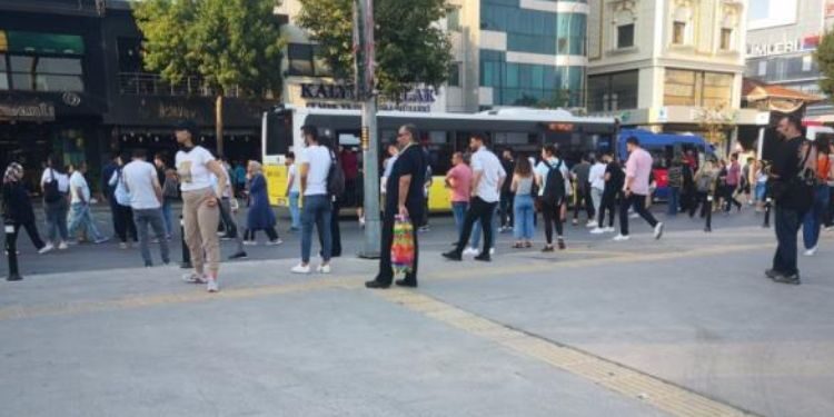 Üsküdar-Çekmeköy metrosunda seferler tekrar başladı