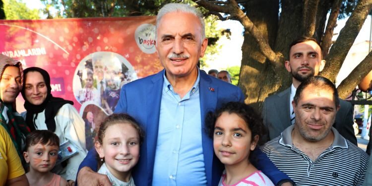 Başkan Yıldırım 5 Çayında Vatandaşla Buluşuyor