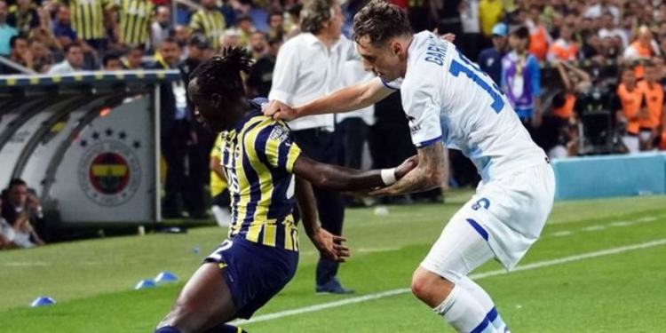 Fenerbahçe taraftarından Vladimir Putin tezahüratı!