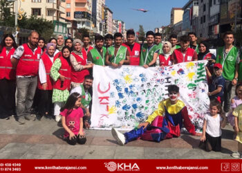 Kızılay ve İHH’dan Sultanbeylili Çocuklara Bayram Şenliği