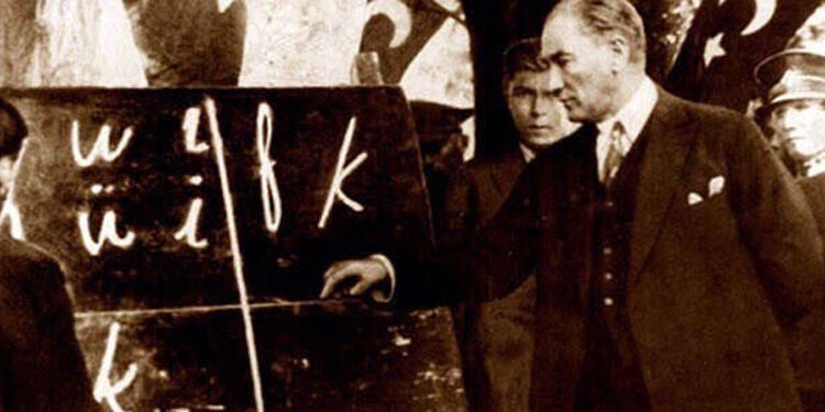 Başkan İlgezdi’den Türk Dil Kurumu paylaşımı