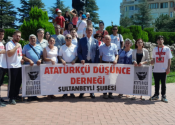 Atatürkçü Düşünce Derneği Gençlerle Kampta Buluştu
