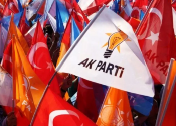 Ak Parti’de seçim hazırlığı beyanname ile başladı!