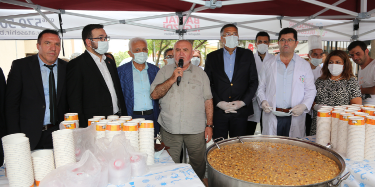 AŞURELER ATAŞEHİR’DE BOLLUK BEREKET VE KARDEŞLİK İÇİN KAYNADI