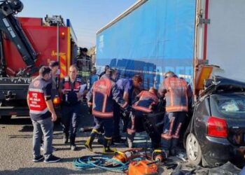 Ankara’da feci kaza: 4 ölü, 1 yaralı