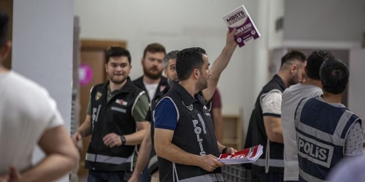 Yediiklim Yayınevi’nde arama!