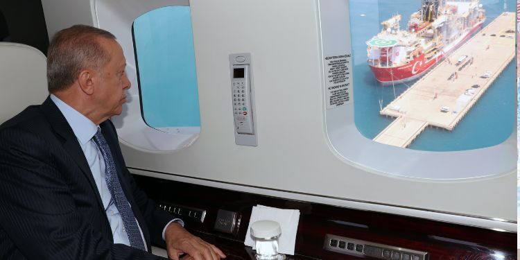 Abdülhamid Han görev yerine uğurlanacak