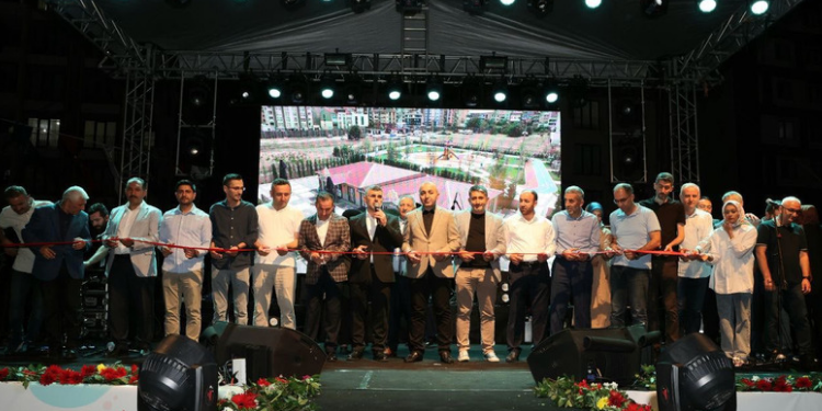 Sultanbeyli Yeni Bir Meydan Kazandı