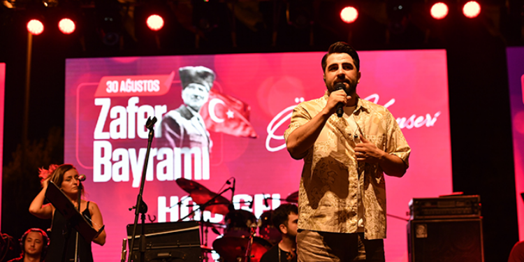 Tuzla’da 30 Ağustos Coşkusu Yaşandı