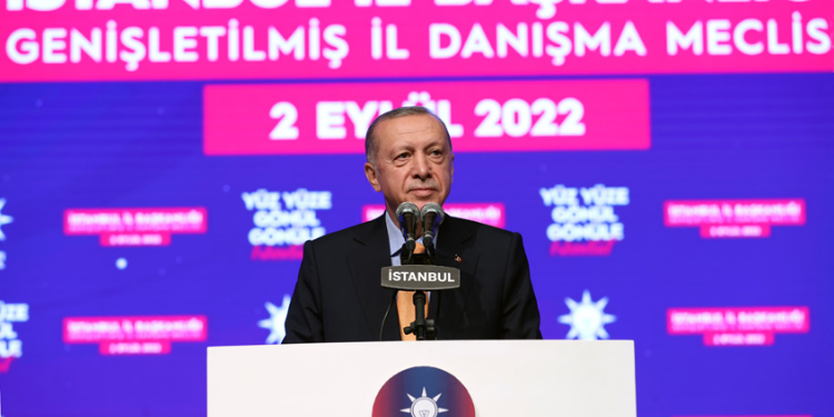 AK Parti İstanbul Genişletilmiş İl Danışma Meclisi Toplantısı Gerçekleştirildi