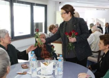 Eylül ayında 2,1 milyar TL yaşlı ve engelli aylığı ödendi