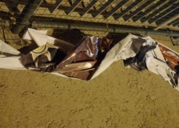 Ak Parti’nin Pankartlarına Çirkin Saldırı