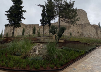 Aydos Kalesi’nin Son Hali Mest Etti