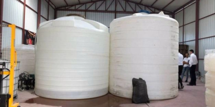 İstanbul’da sahte alkol operasyonu: 3,5 ton alkol ele geçirildi!