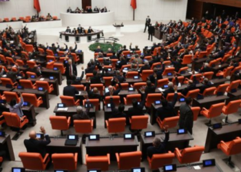 Mecliste yeni yasama yılı başlıyor