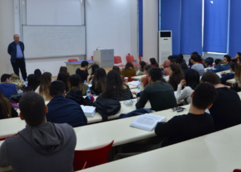 Zam şampiyonu eğitim ücretleri oldu