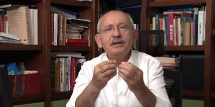 CHP’li Kılıçdaroğlu’ndan başörtüsü cevabı:  “Türkiye için iyi bir şey yapmaya çalışıyoruz!”
