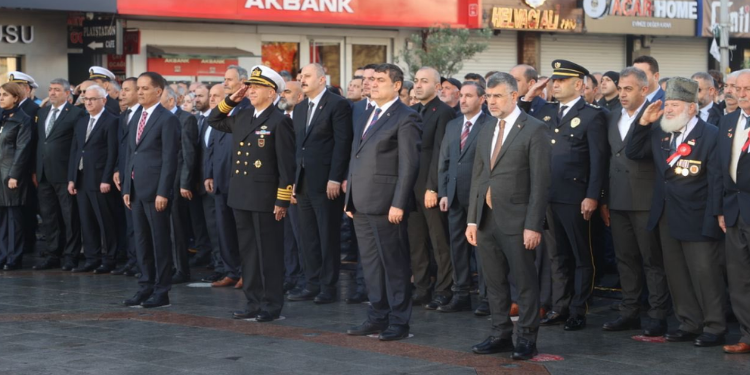 Sultanbeyli’de 10 Kasım Anma Günü Programı Düzenlendi