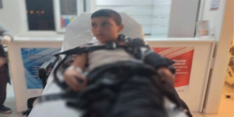 Köpeğin ısırdığı çocuklar biri kuduz oldu!