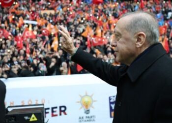 İstanbul’da Ak Coşku!