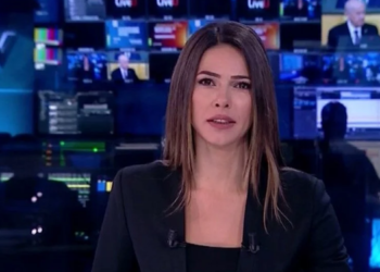 Deprem anı NTV canlı yayınına yansıdı