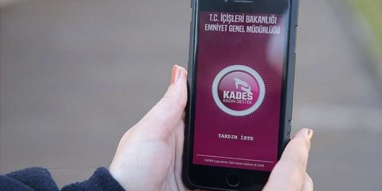 Kadına Yönelik Şiddetle Mücadelede Sürüyor