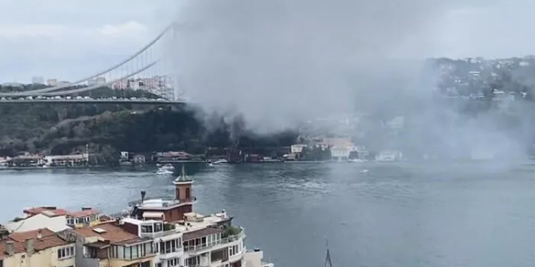Anadolu Hisarı’nda yangın!