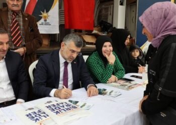AK Parti Sultanbeyli’de Saha Çalışmalarında Vites Yükseltti