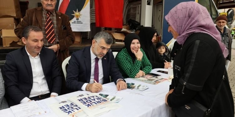 AK Parti Sultanbeyli’de Saha Çalışmalarında Vites Yükseltti