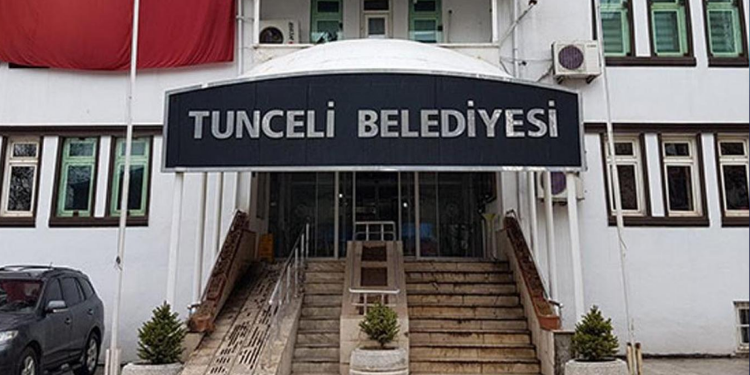 Tuncel Belediyesi’nin elektrikleri kesildi!