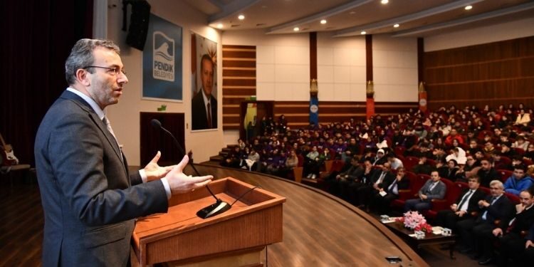 Pendik’te Kariyer Günleri Başladı