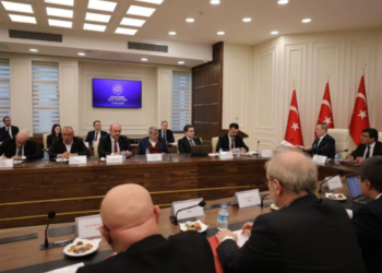 Asgari ücret tutarı son toplantıya kaldı