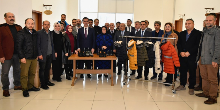 Sancaktepe’de “Sıcak Bir İyilik” Projesi Yürekleri Isıttı