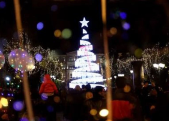 Ünlüler yılbaşı gecesi ne kadar kazanacak?