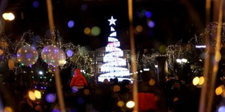 Ünlüler yılbaşı gecesi ne kadar kazanacak?